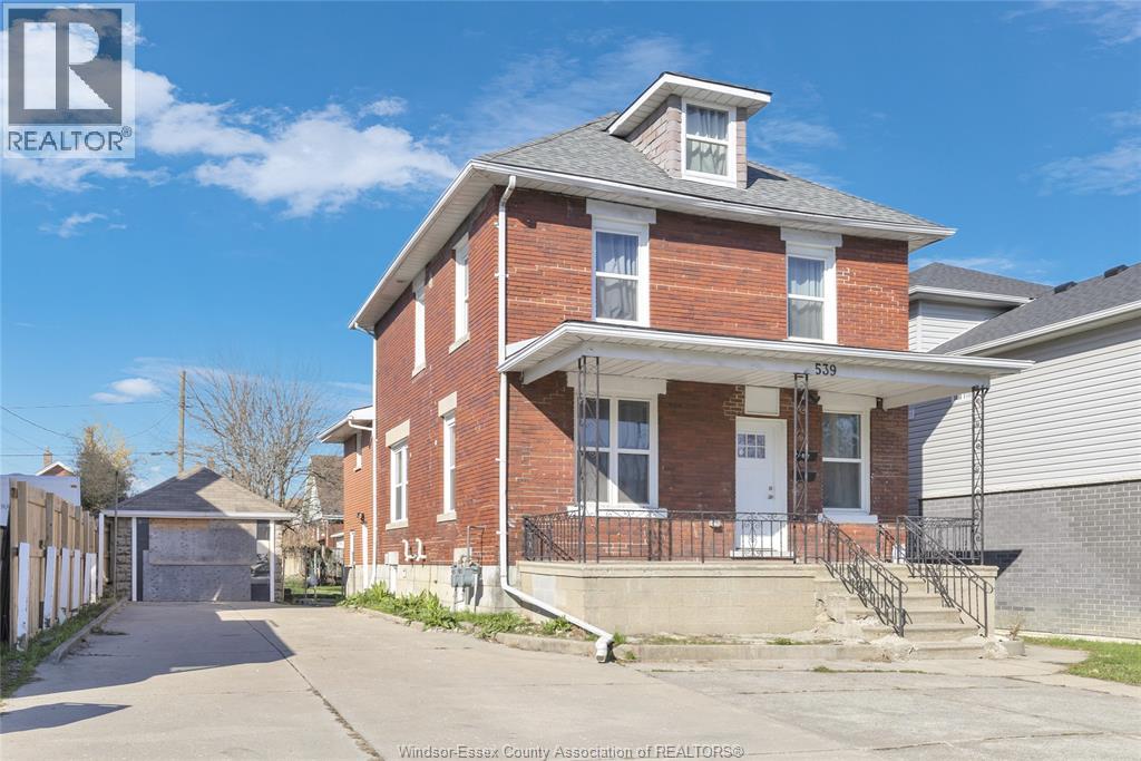539 CAMPBELL AVENUE Property Photo 1