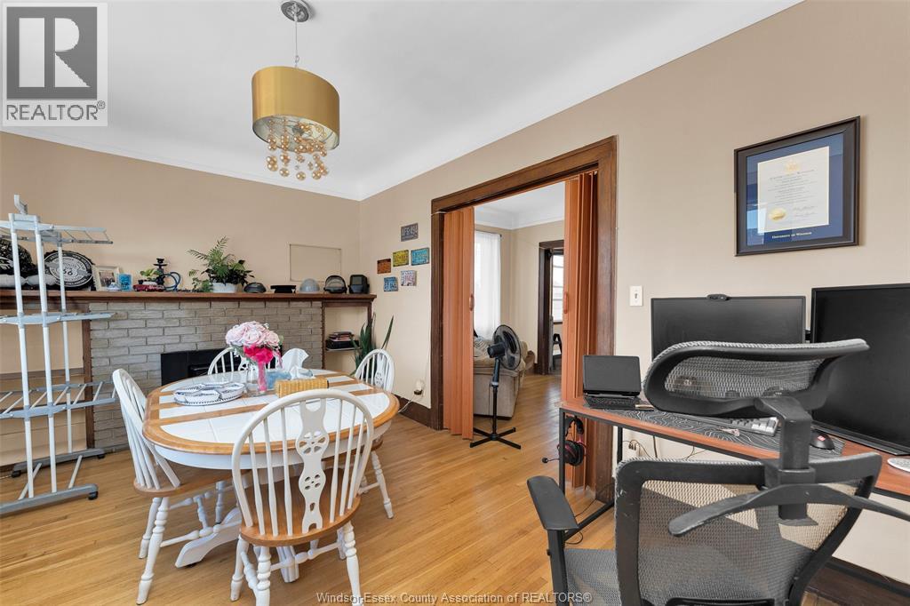 538 Louis Avenue Property Photo 16