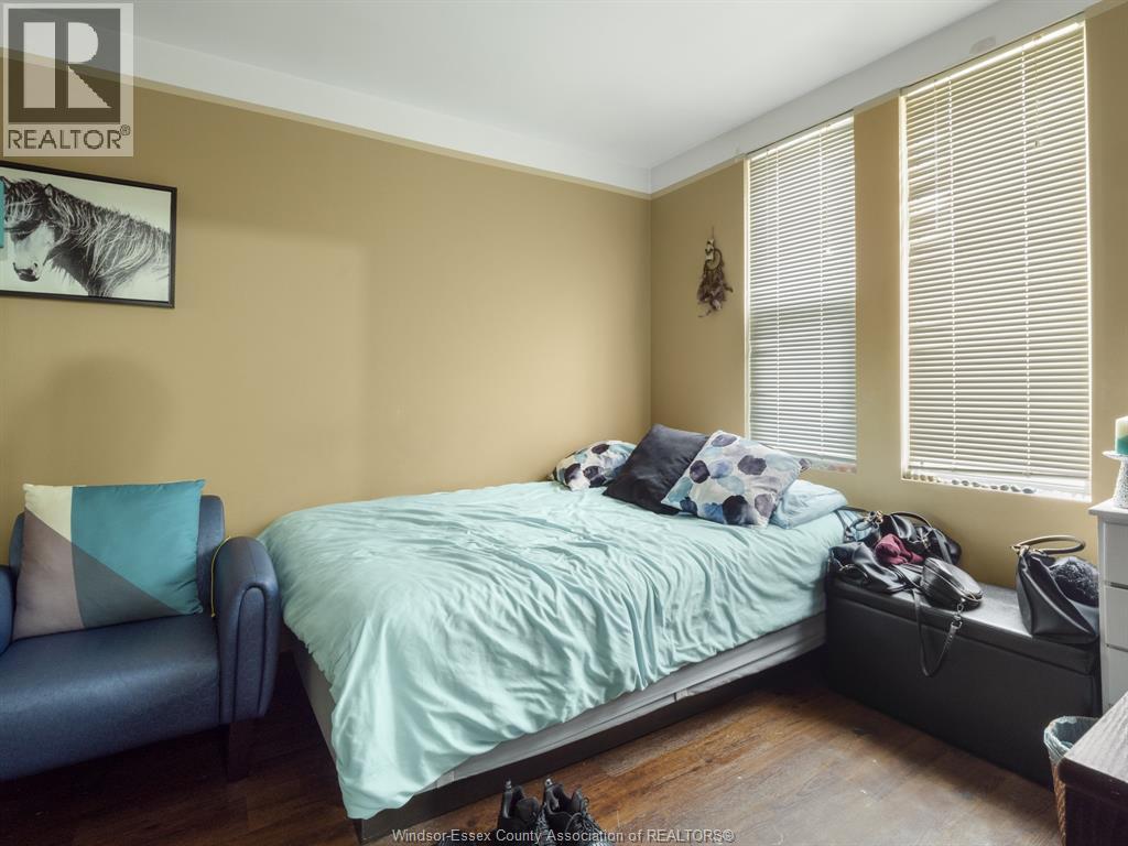 401 Parent Property Photo 6