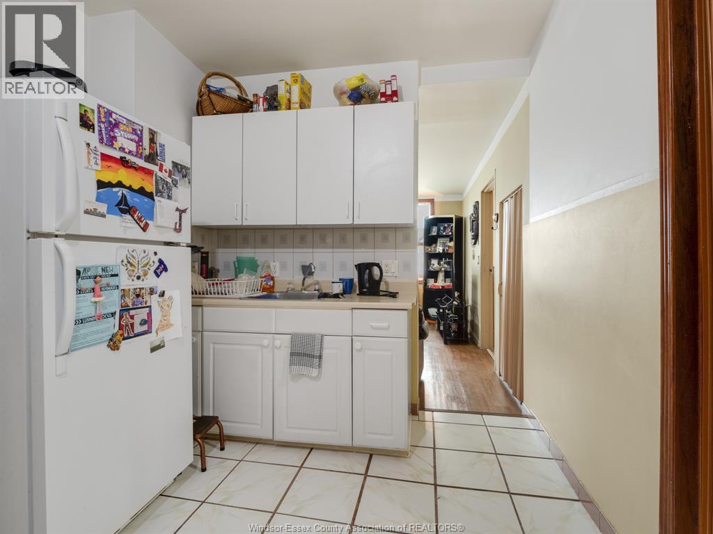 401 Parent Property Photo 8
