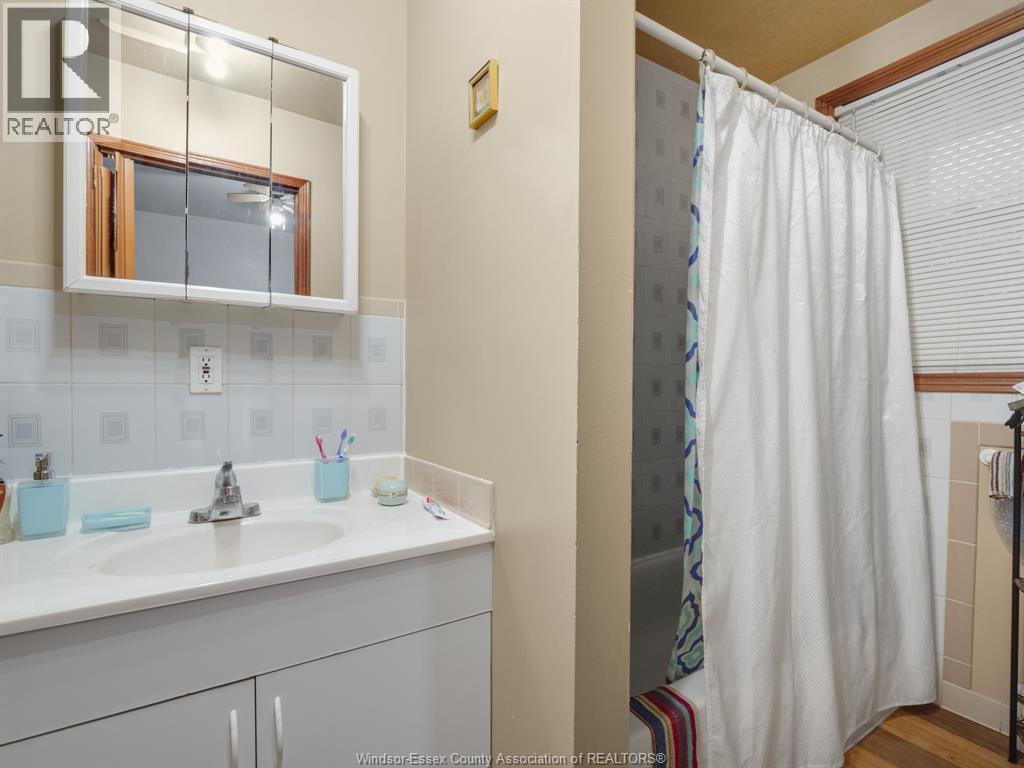 401 Parent Property Photo 10