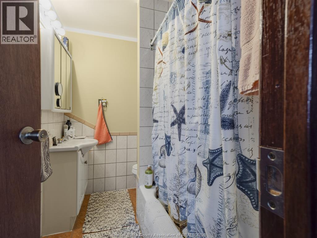 401 Parent Property Photo 22