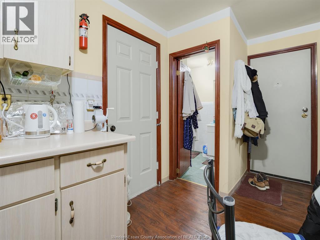 401 Parent Property Photo 24