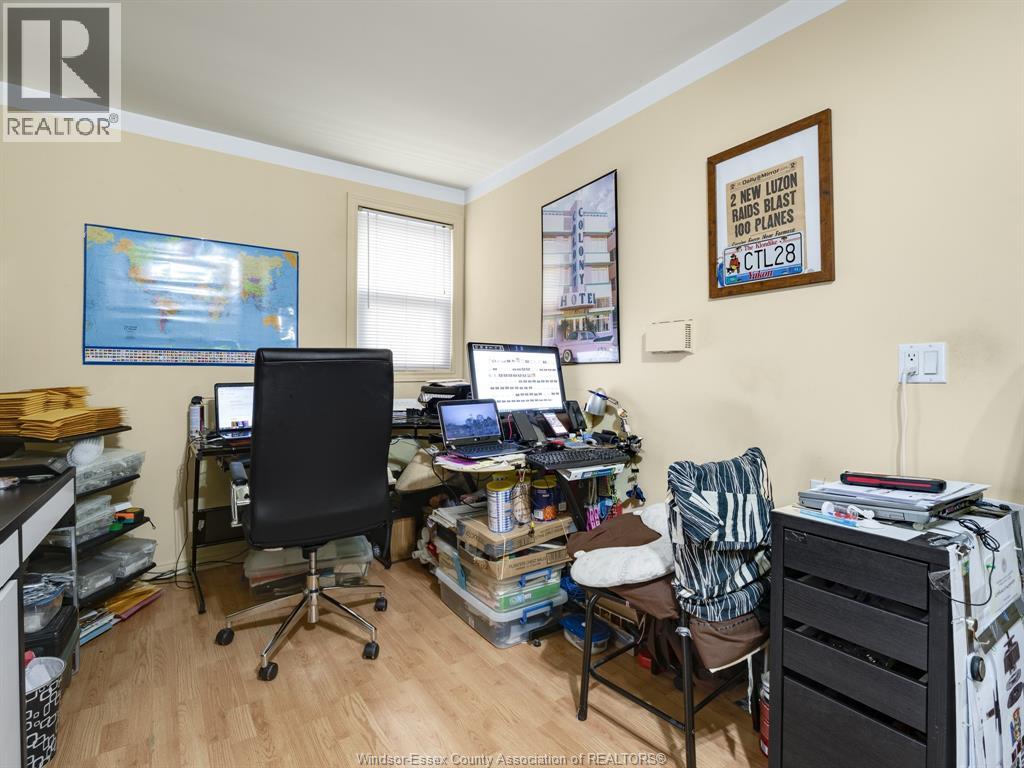 401 Parent Property Photo 27
