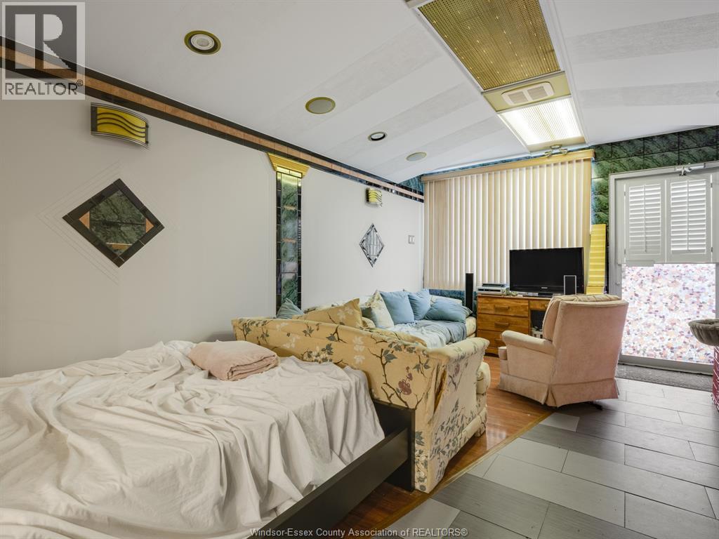 401 Parent Property Photo 35