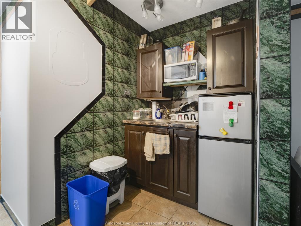 401 Parent Property Photo 36