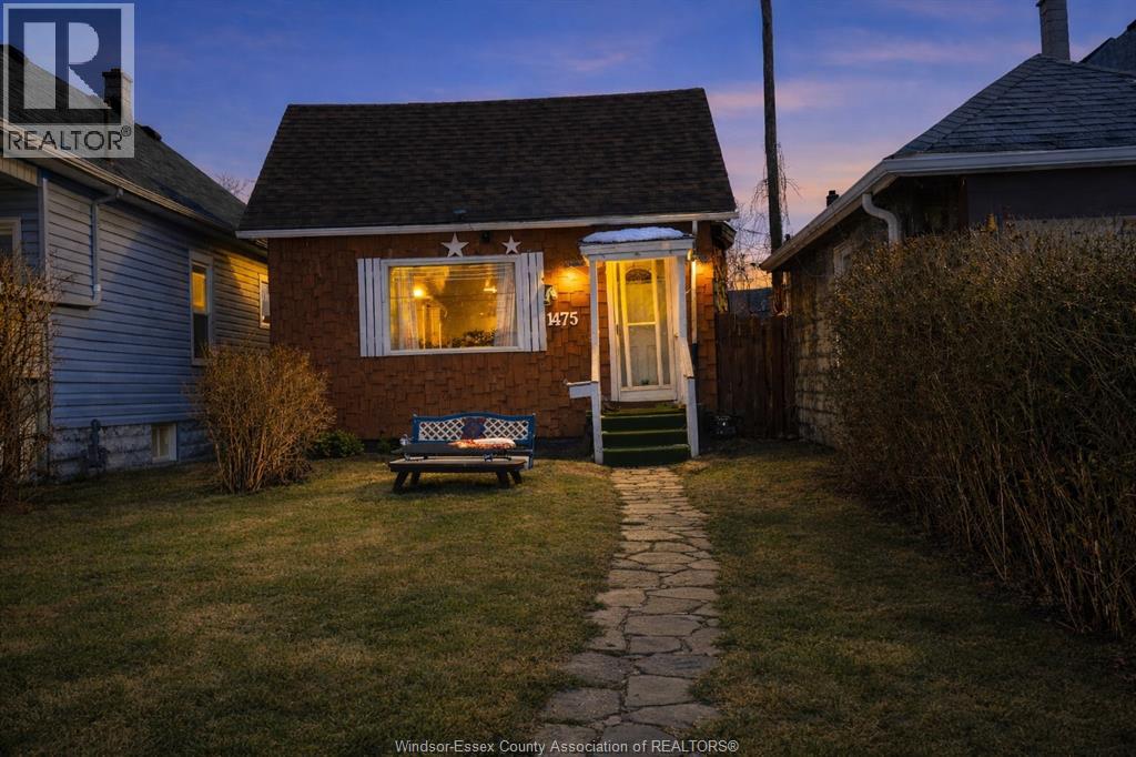 1475 MARTINDALE STREET Property Photo 1