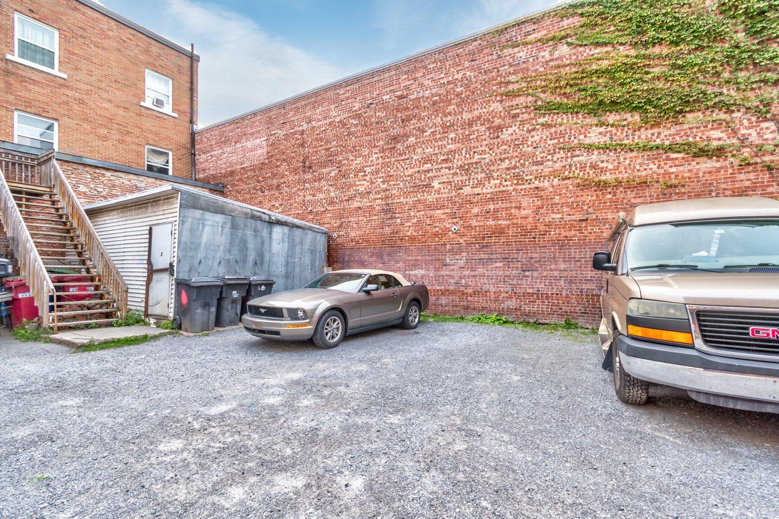 1849 Rue Des Cascades O. Property Photo 32