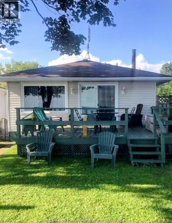 523 LYPPS BEACH Property Photo 1