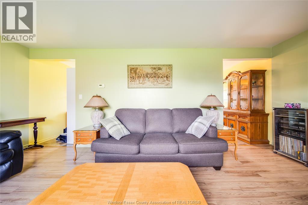 2693 Meadowbrook Lane Property Photo 9