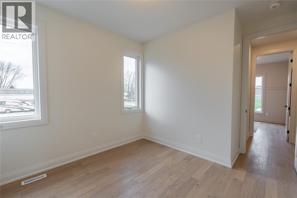 103 Sutherland Drive Property Photo 27