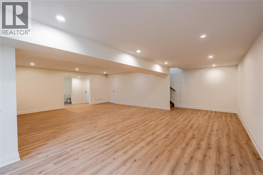 103 Sutherland Drive Property Photo 30