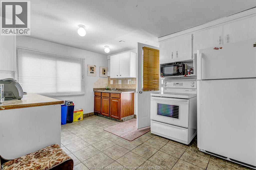 3376 Byng Property Photo 6