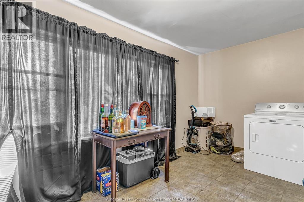 3376 Byng Property Photo 10