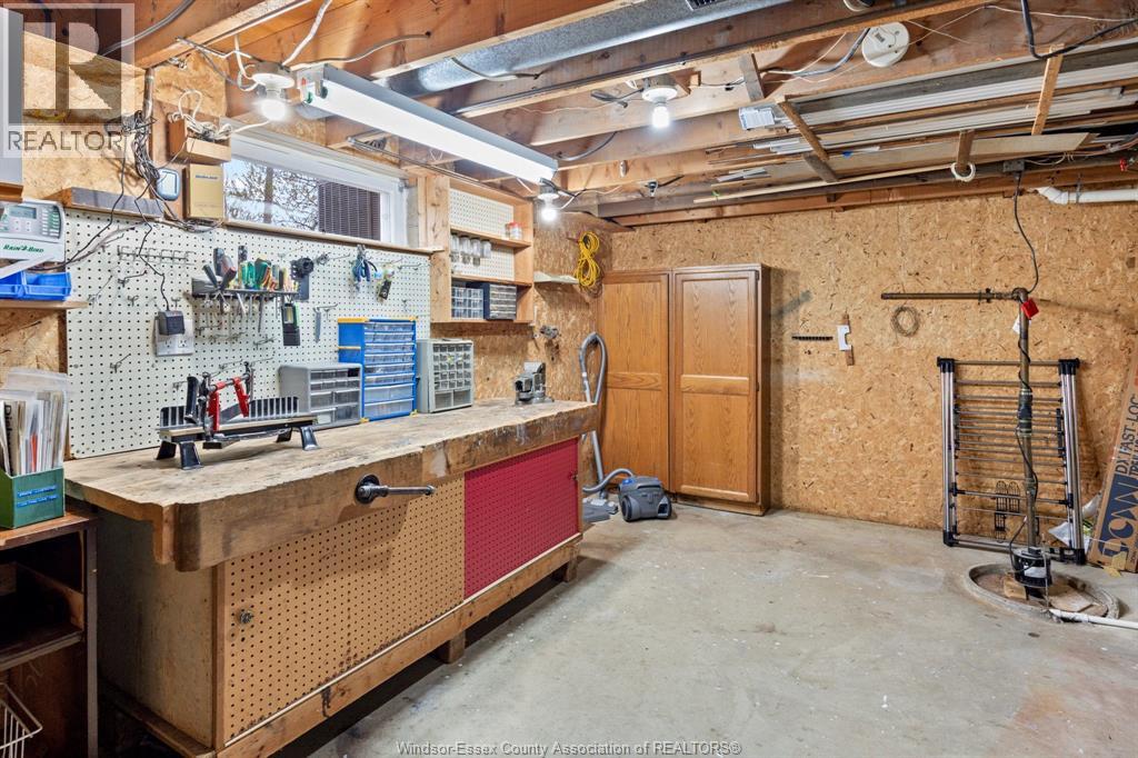 1565 Roxborough Property Photo 20