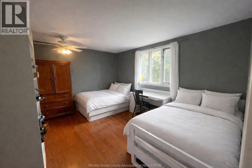 555 Jeffreybrook Drive Property Photo 13