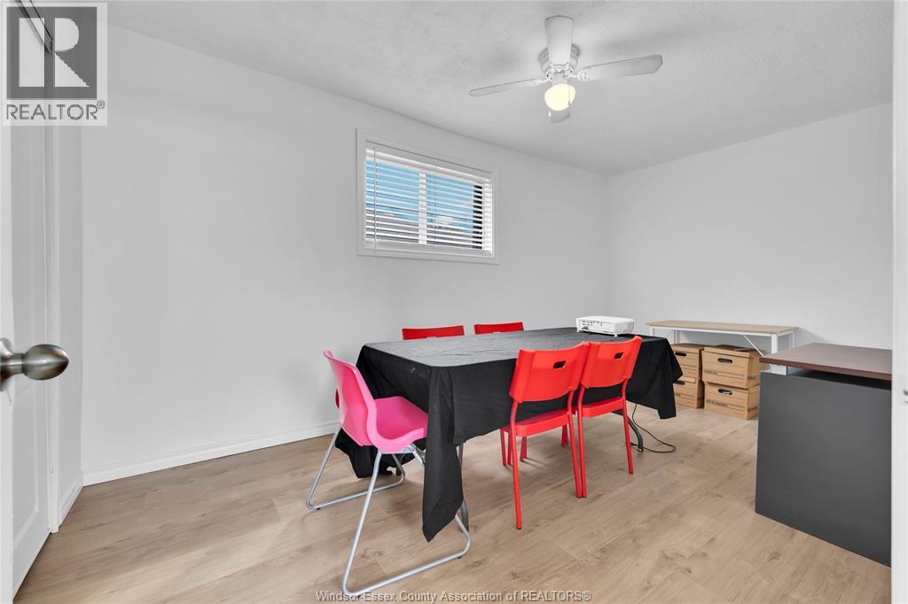9572 Tecumseh Road Property Photo 21