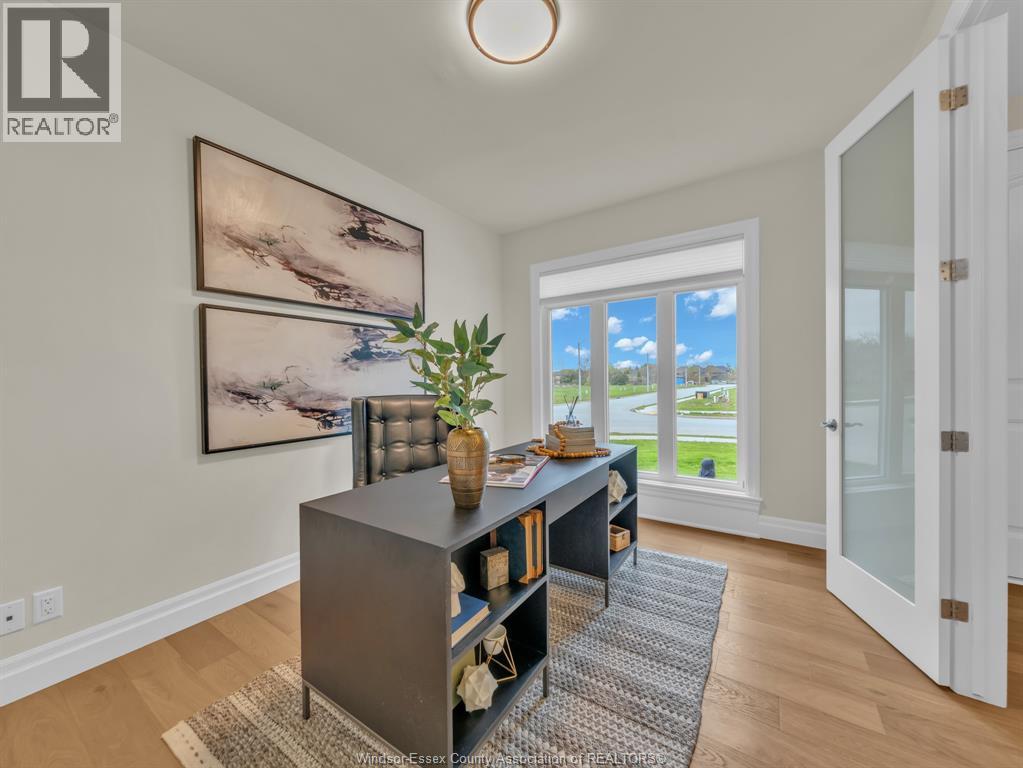 569 Holburn Property Photo 14