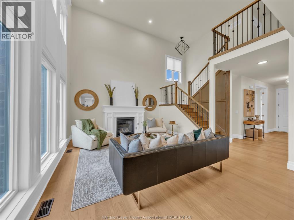 569 Holburn Property Photo 19