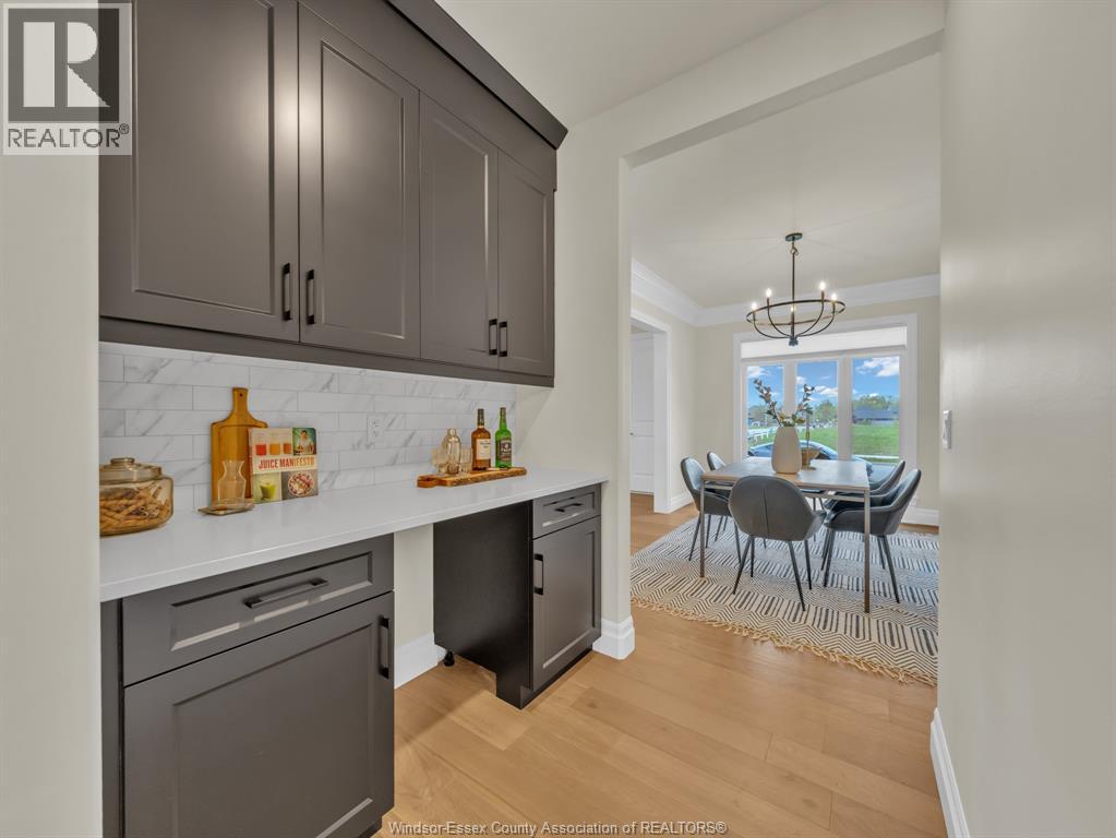 569 Holburn Property Photo 22