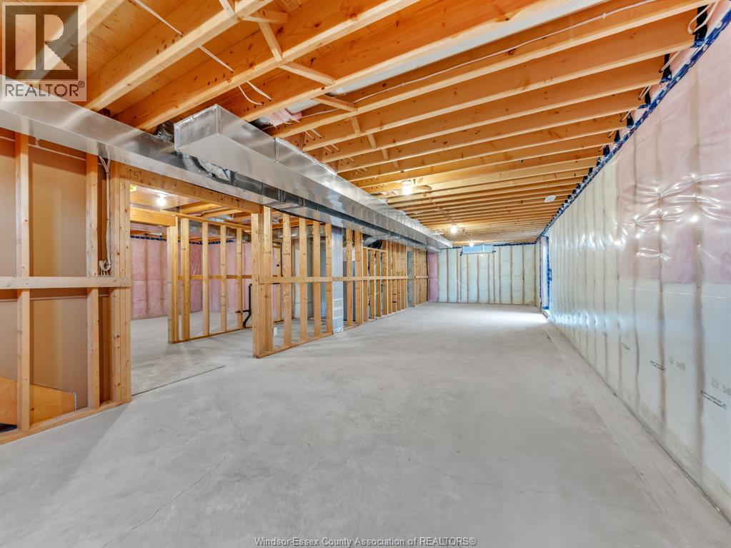 569 Holburn Property Photo 49