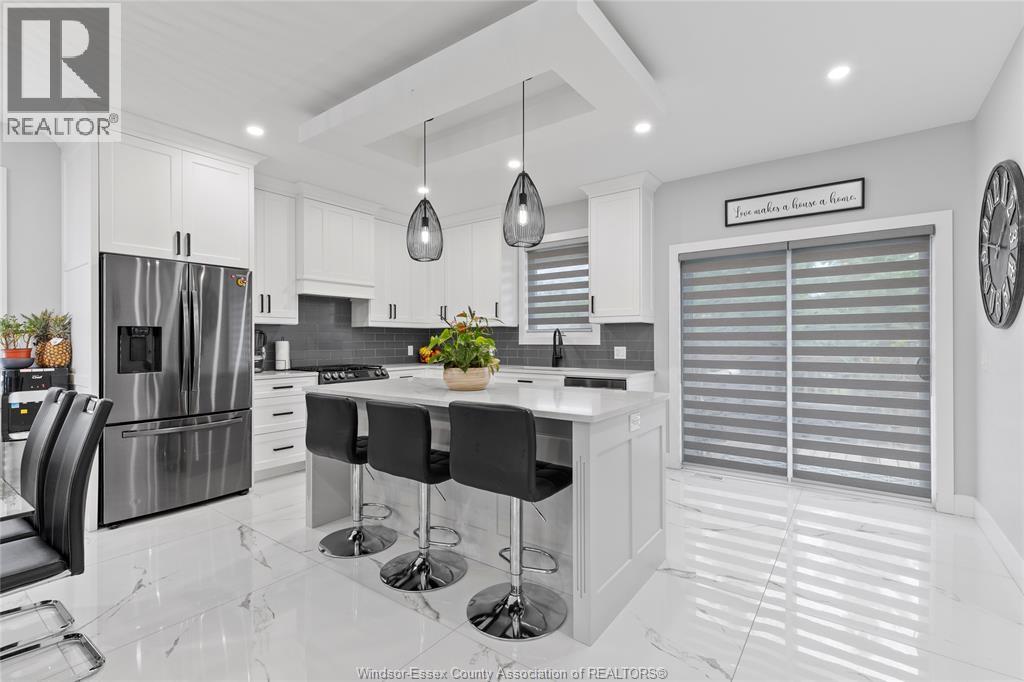 1067 Maple Property Photo 11