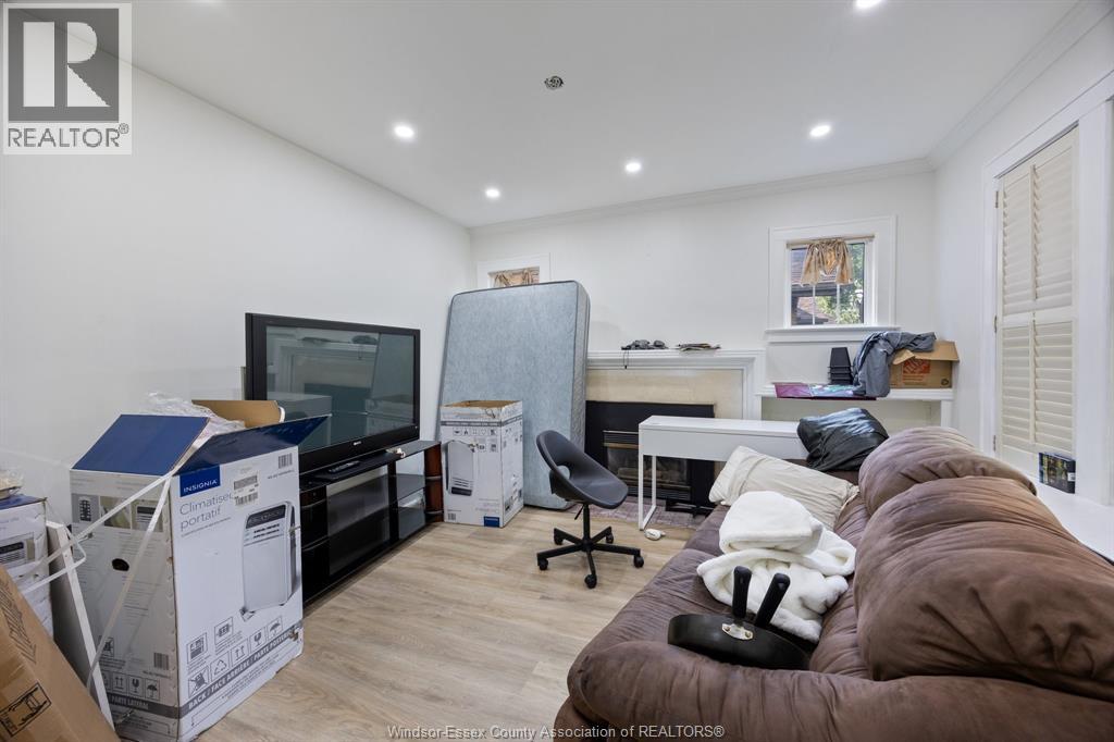 456 Askin Avenue Unit# 1 - Main Property Photo 9