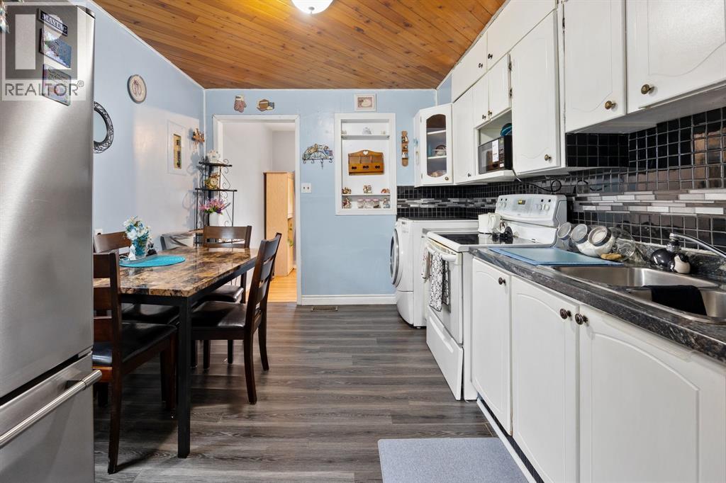 981 Mcewan Avenue Property Photo 6