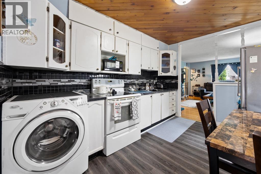 981 Mcewan Avenue Property Photo 7