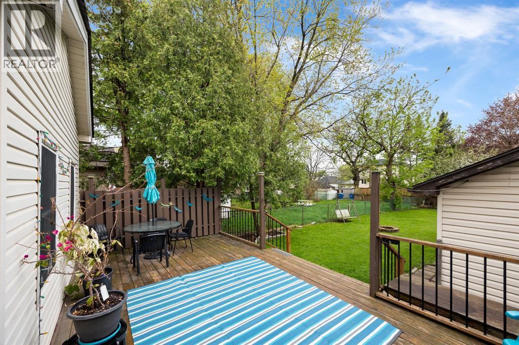 981 Mcewan Avenue Property Photo 14