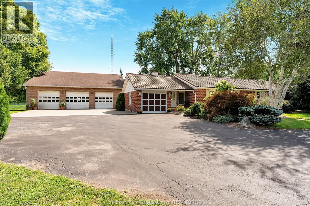 12980 Longwoods Road Property Photo 1
