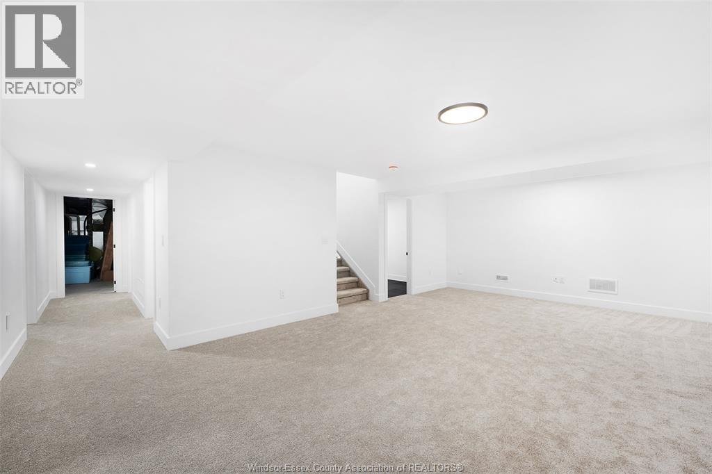 440 Jolly Property Photo 24