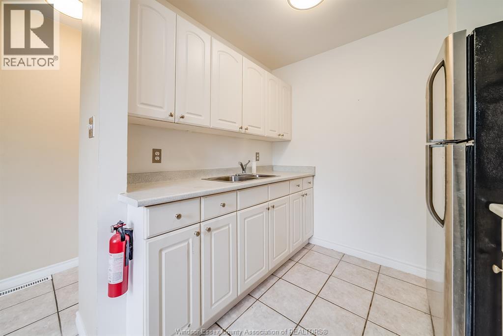 5486 Lassaline Property Photo 11