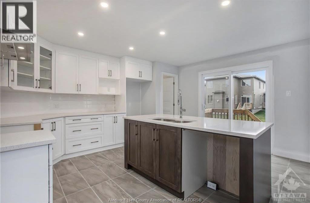 572a Chambord Street Property Photo 5