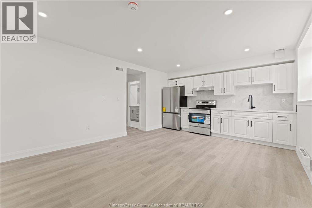 702 Pierre Unit# 6 Property Photo 4
