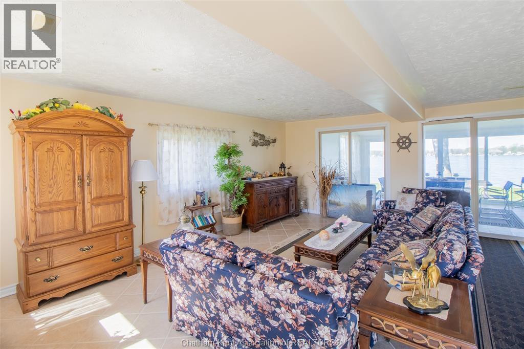 3057 St.clair Parkway Property Photo 6