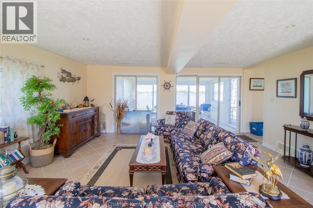 3057 St.clair Parkway Property Photo 7