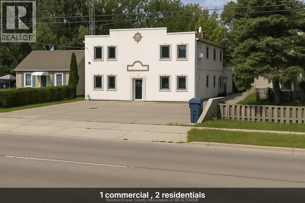 561 Park Avenue Property Photo 1