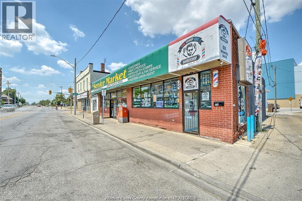 474-492 University Ave W Property Photo 2