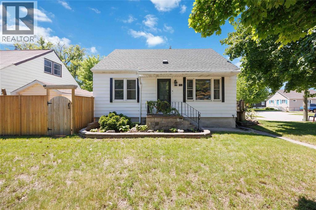 429 EAST STREET North Property Photo 1