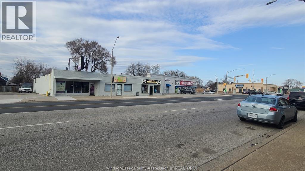 4640-4690 Tecumseh Road East Property Photo 2