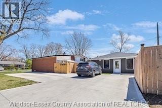 3401 Roxborough Property Photo 8