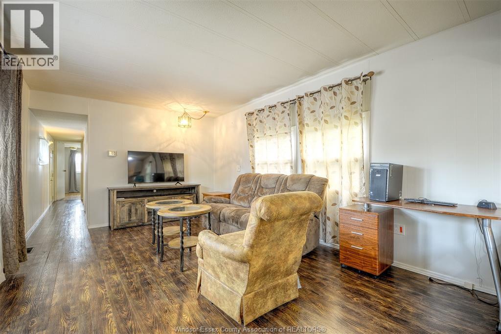 8 Ash Court Property Photo 12