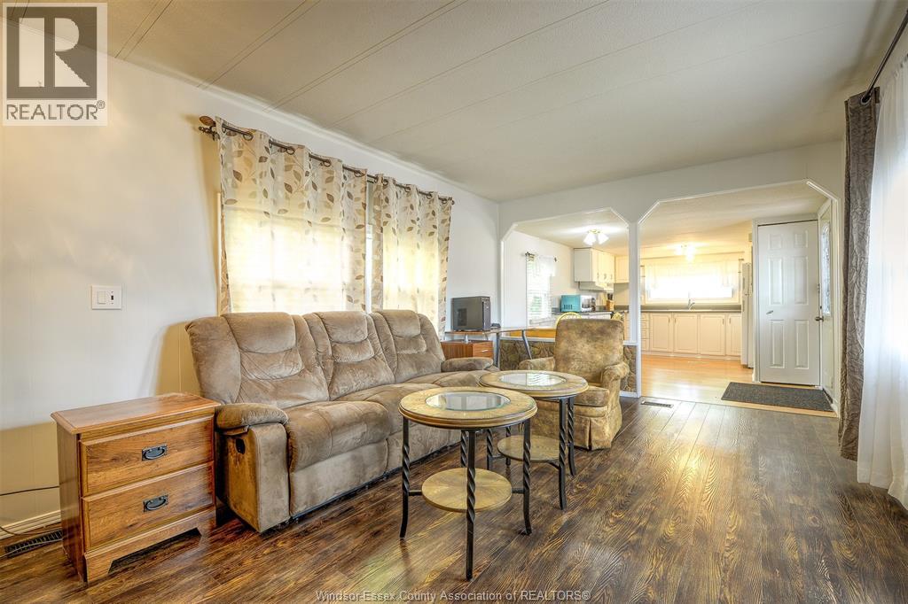 8 Ash Court Property Photo 14