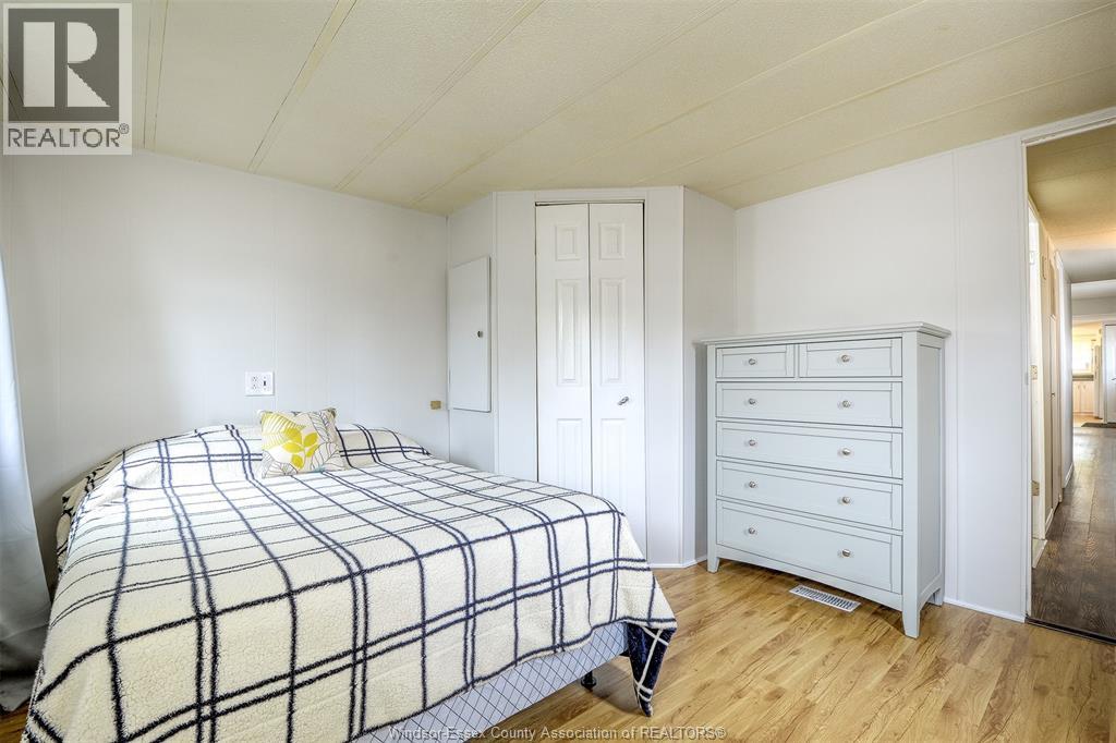 8 Ash Court Property Photo 15