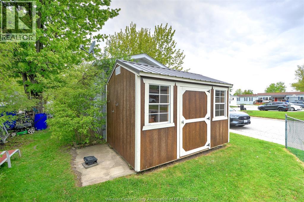 8 Ash Court Property Photo 21