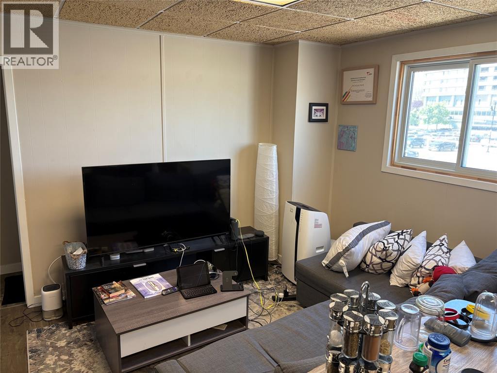 200 Lochiel Street Property Photo 19
