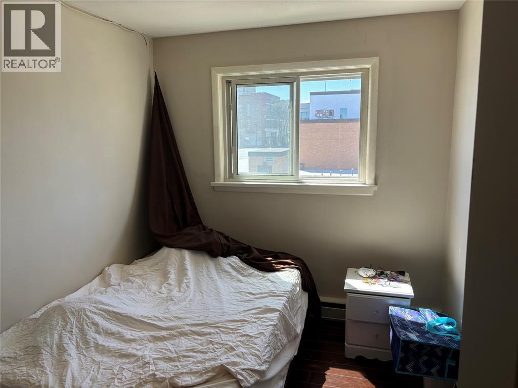 200 Lochiel Street Property Photo 25