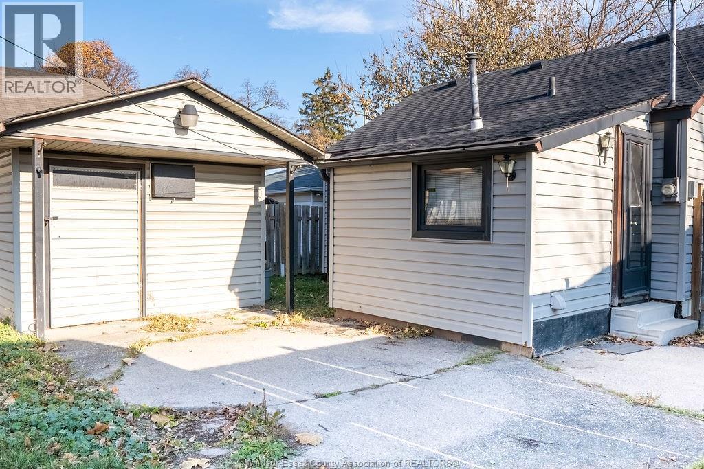 1709 Cadillac Property Photo 4