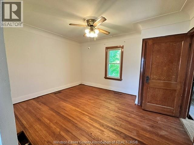 557 St Charles Street Property Photo 4